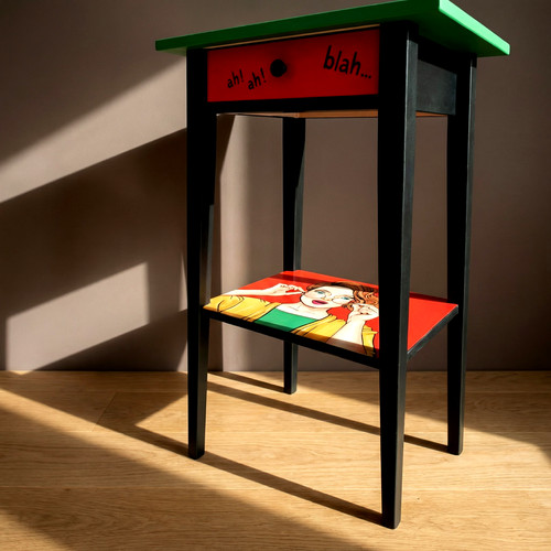 Pop art side table hallway - pop,