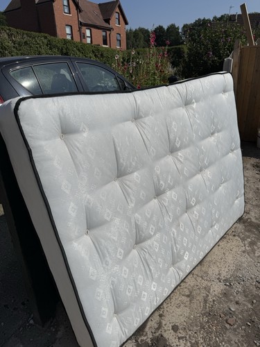 Double mattress spring with - spring,