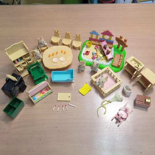 Sylvanian figures playground - sylvanian,