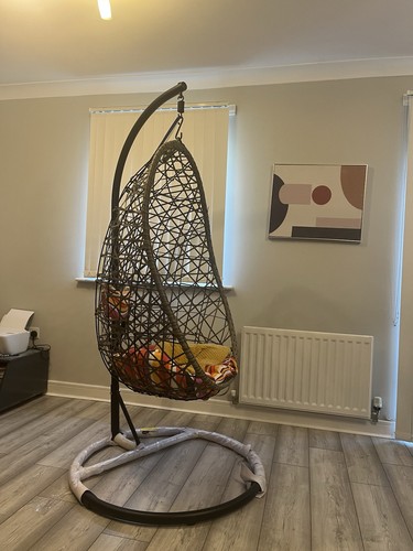 Second hand egg swing - swing, good